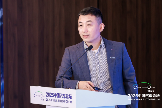 鼎豪配资 时代电服崔硕：电车保险比油车贵，保险还说不赚钱？