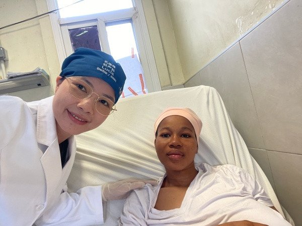 熊猫配资 中国援赤道几内亚医疗队守护母婴平安