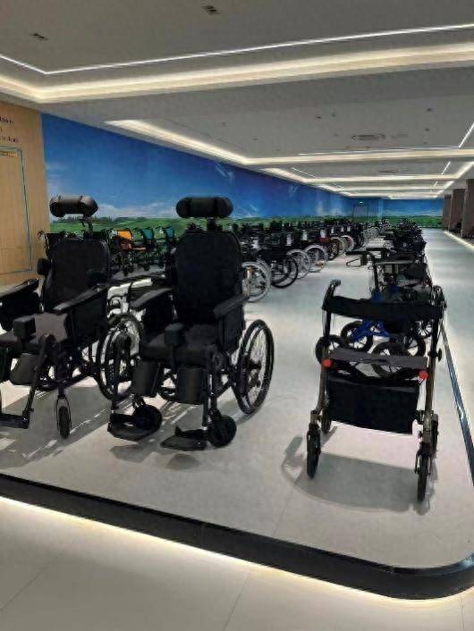 优配物料 从“能用”到“好用”，国产轮椅打响品质突围战